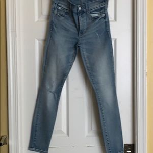 Gap super skinny jeans SZ 27S